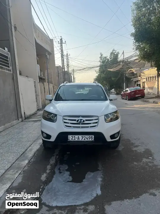 Hyundai Santa Fe 2011 photo 4
