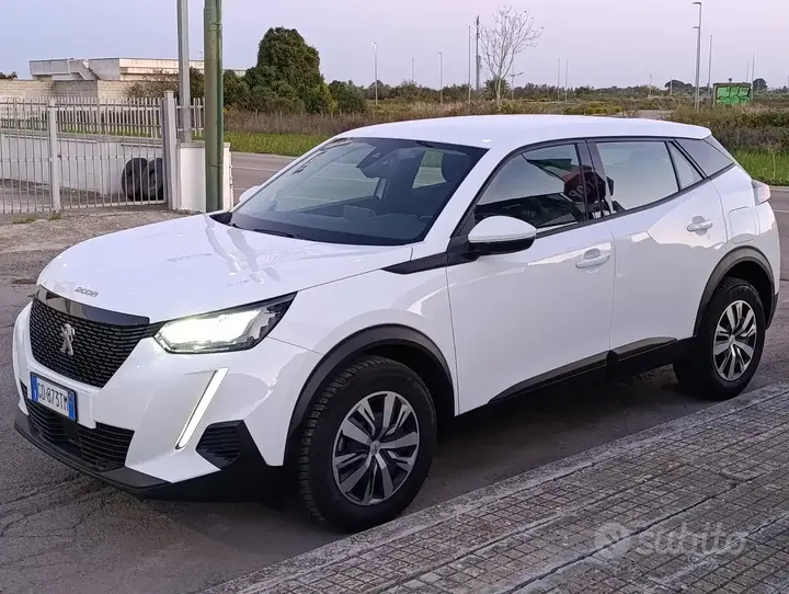 Peugeot 2008 2020 photo 3