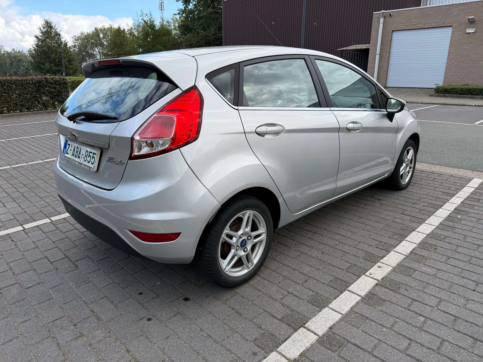 Ford Fiesta 2013 photo 4