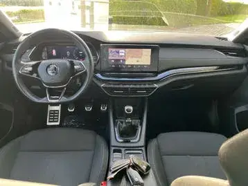 Skoda Octavia 2022 photo 2