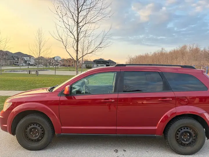 Dodge Journey 2009 photo 4