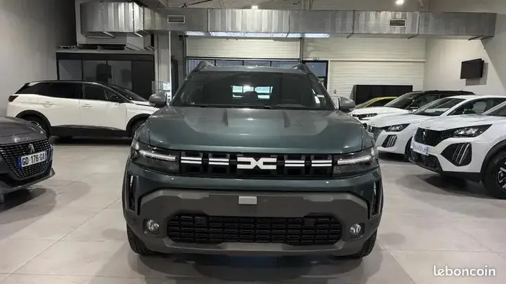 Dacia Duster 2025 photo 2