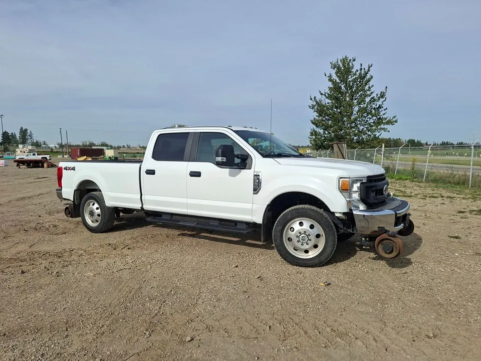 Ford F350 2020 photo 2