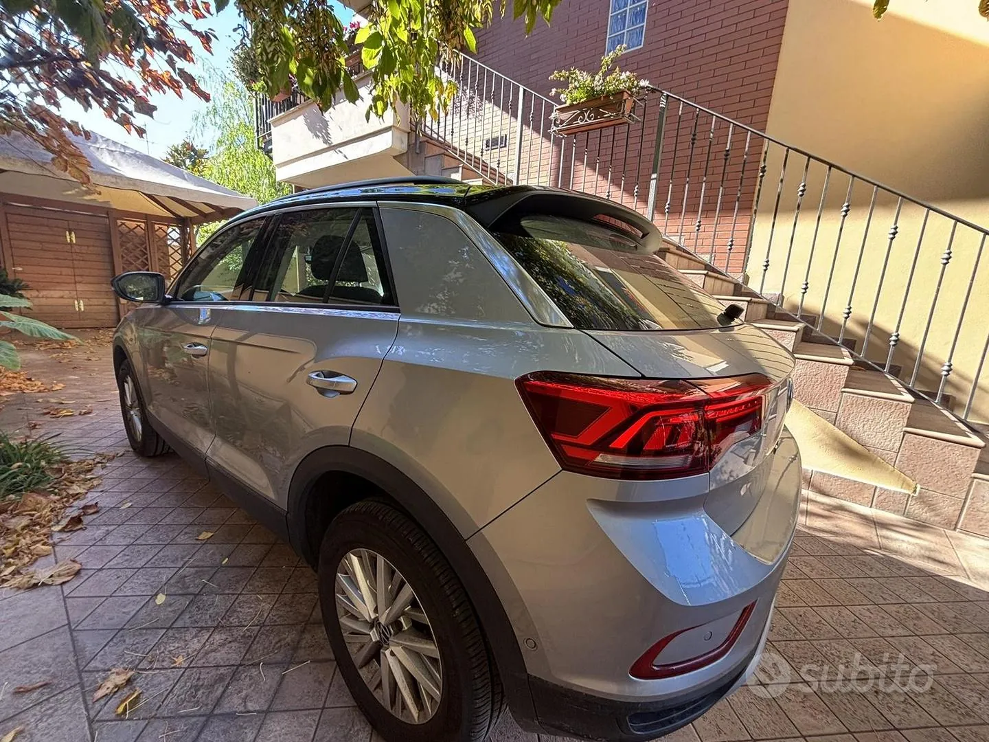 Volkswagen T-Roc 2024 photo 3