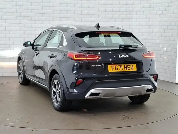 Kia Xceed 2021 photo 2
