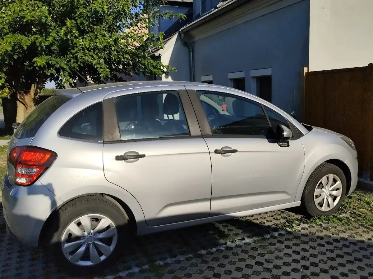 Citroen C3 2010 photo 3