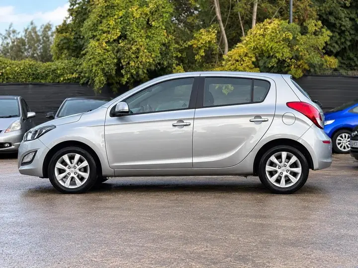 Hyundai I20 2013 photo 4