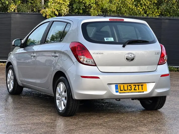Hyundai I20 2013 photo 5