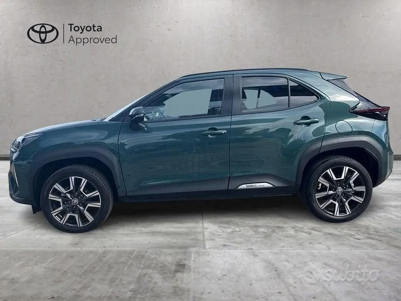 Toyota Yaris Cross 2025 photo 3
