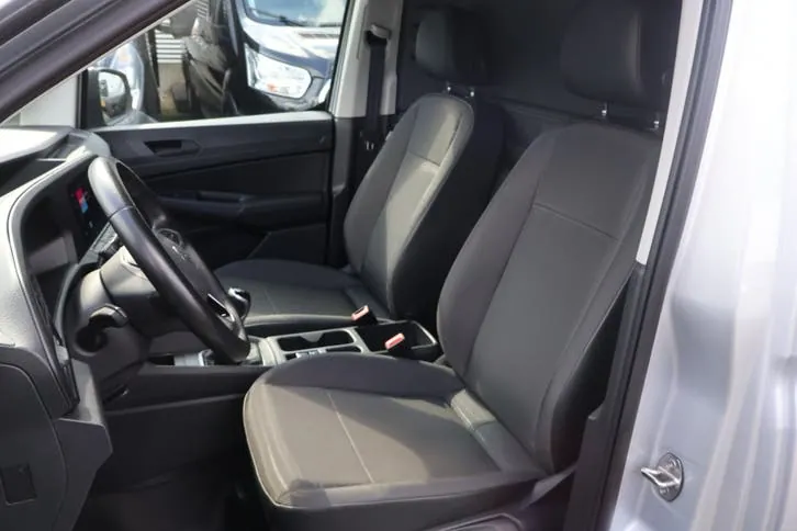Volkswagen Caddy Cargo 2024 photo 2