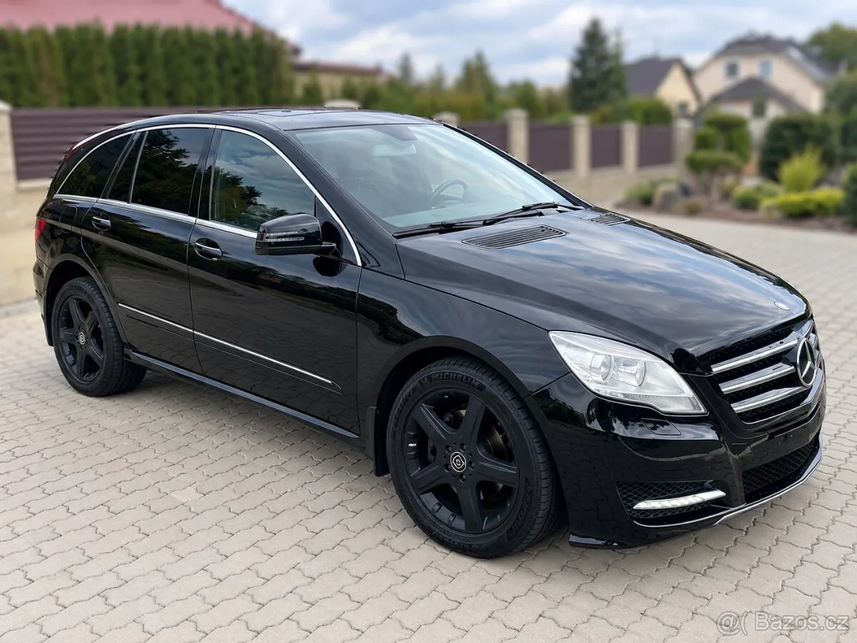 Mercedes-Benz R-Class 2013 photo 2