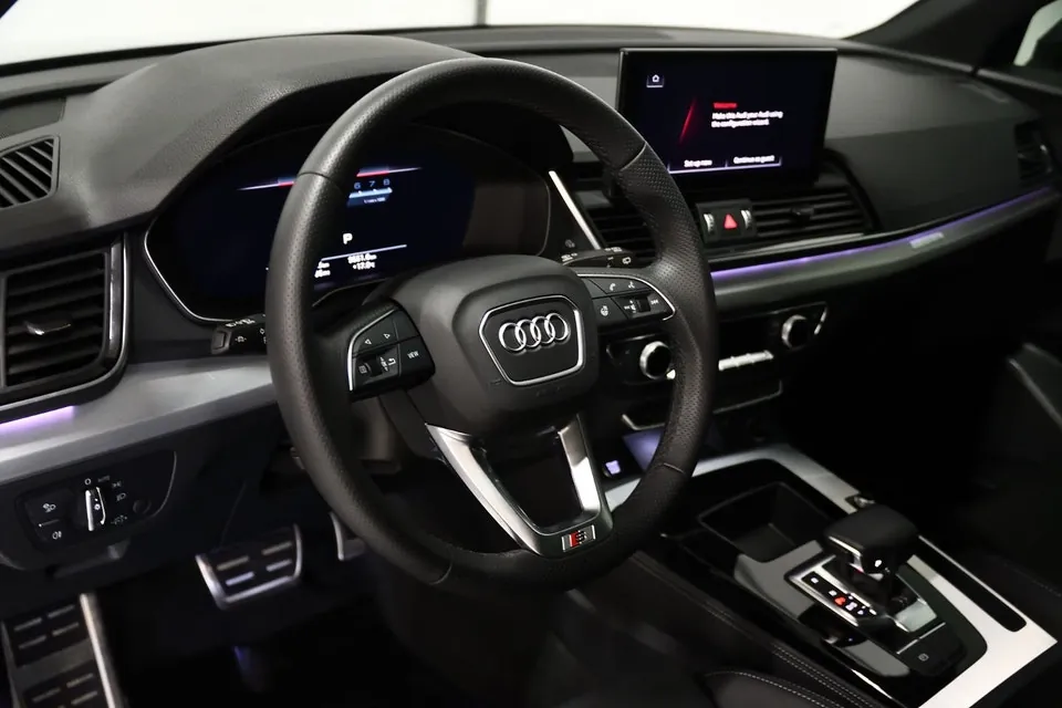 Audi Q5 2024 photo 2