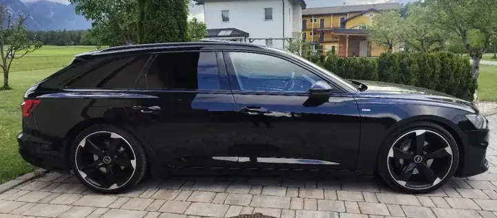 Audi A6 Avant 2020 photo 2
