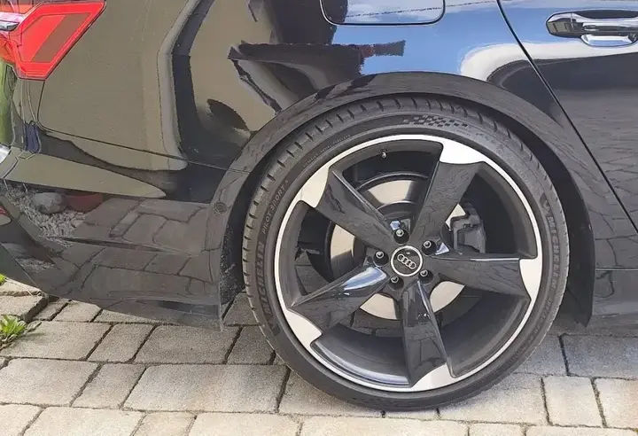 Audi A6 Avant 2020 photo 3