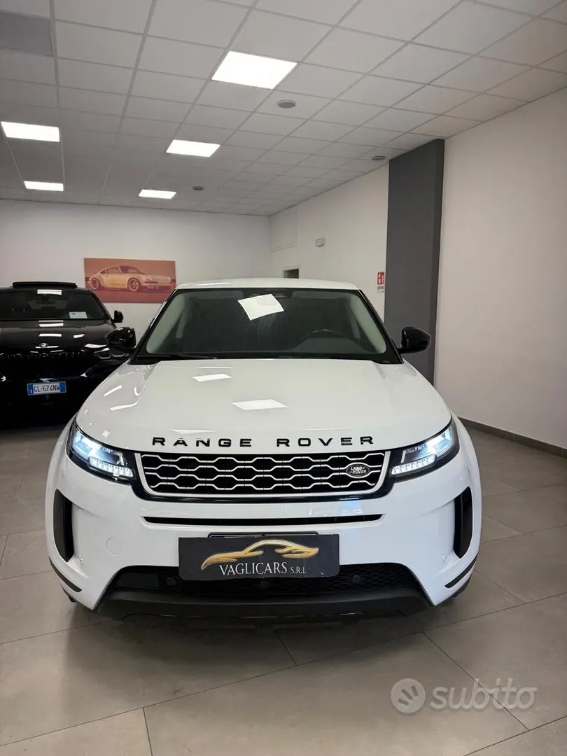Land Rover Range Rover Evoque 2022 photo 2