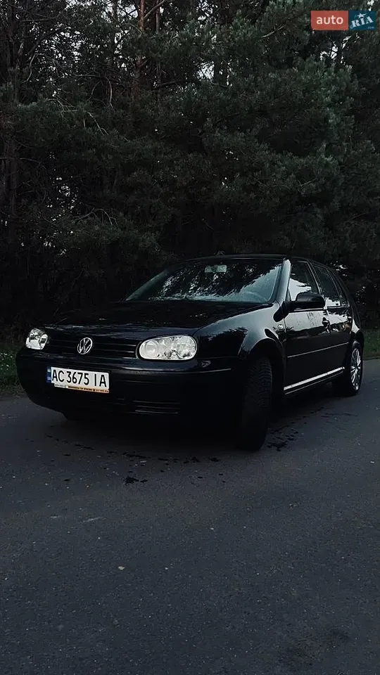 Volkswagen Golf