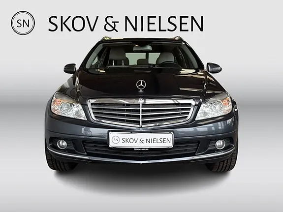 Mercedes-Benz C220 2009 photo 4