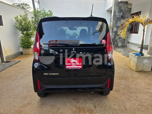 Mitsubishi Ek Wagon 2024 photo 2