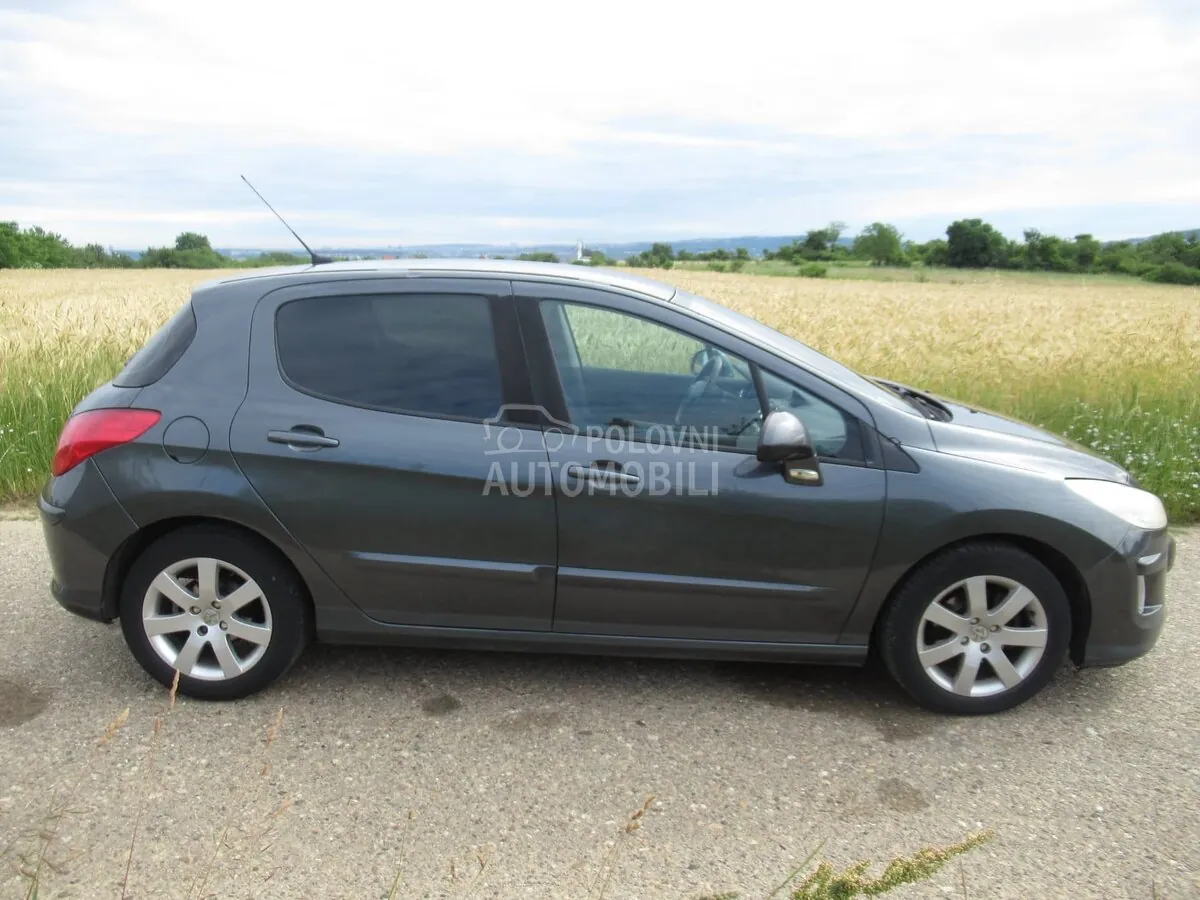 Peugeot 308 2007 photo 4