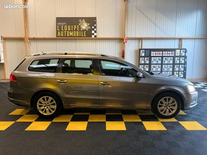 Volkswagen Passat 2013 photo 4