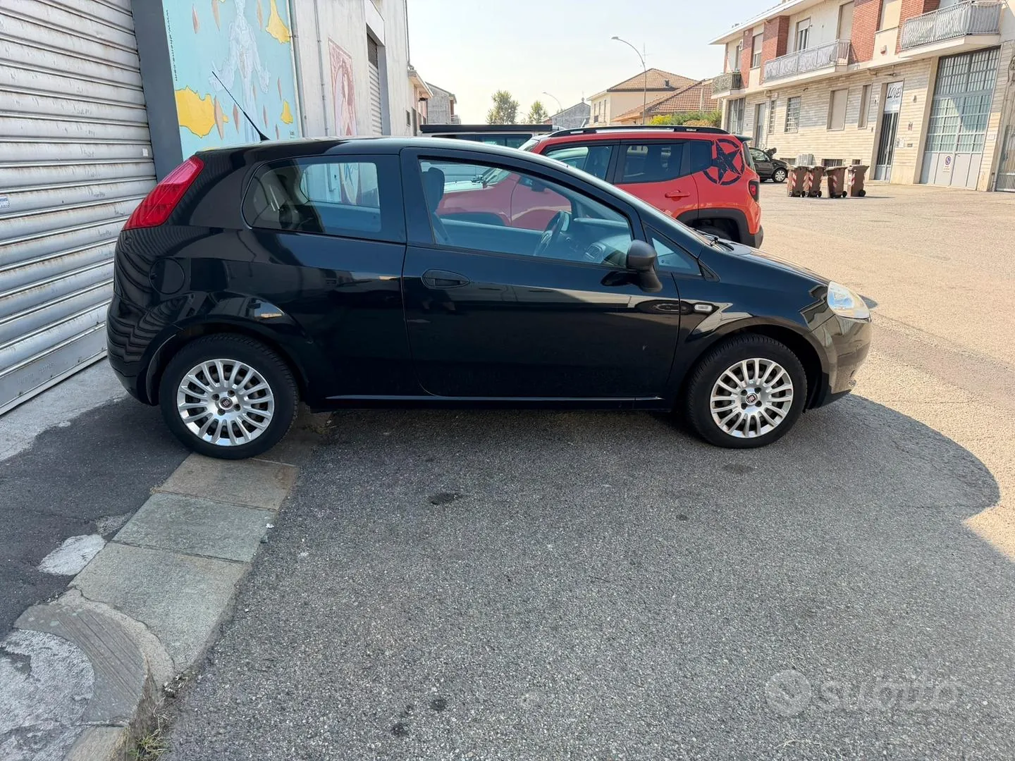 Fiat Grande Punto 2013 photo 2