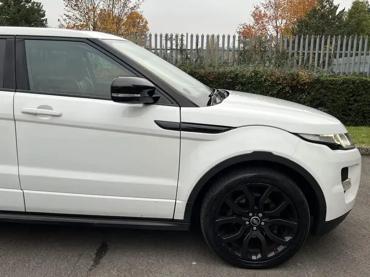 Land Rover Range Rover Evoque 2013 photo 2