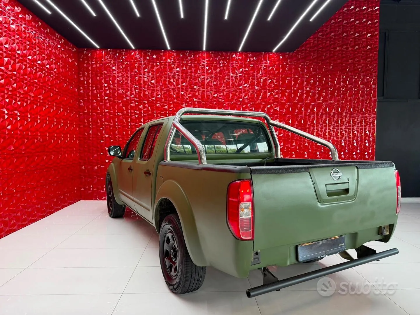 Nissan Navara 2014 photo 4