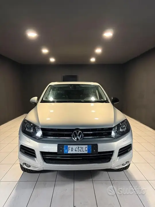 Volkswagen Touareg 2015 photo 3