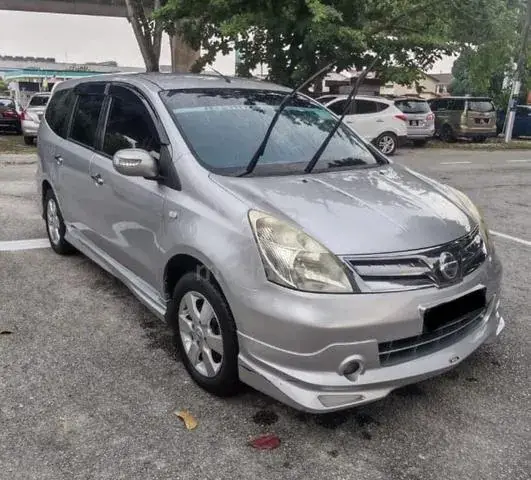 Nissan Grand Livina