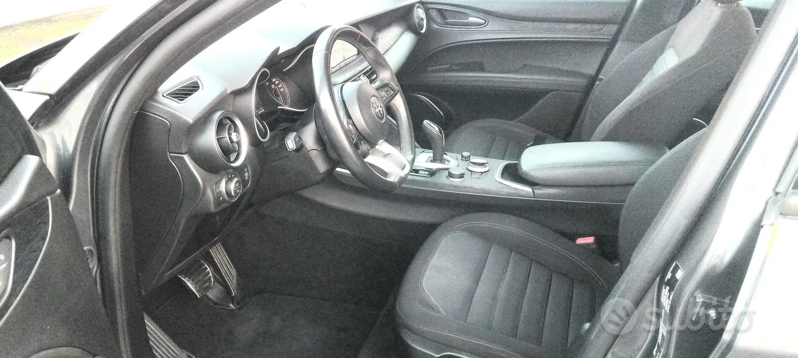 Alfa Romeo Stelvio 2022 photo 5