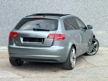 Audi A3 2012 photo 3