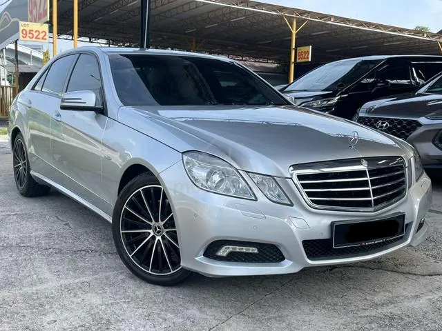 Mercedes-Benz E250 Cgi