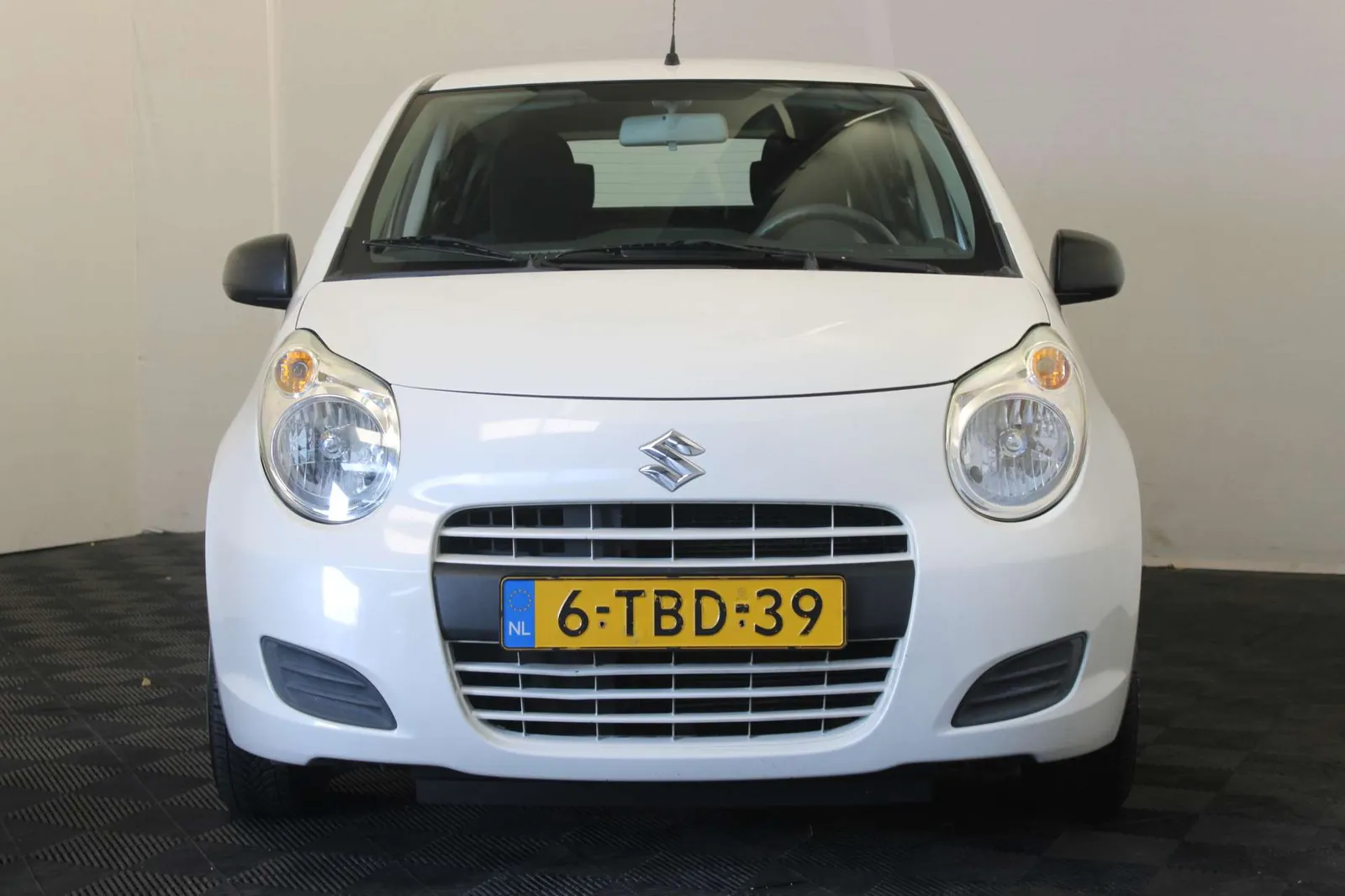 Suzuki Alto 2014 photo 2
