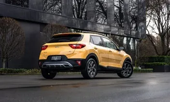 Kia Stonic 2024 photo 3