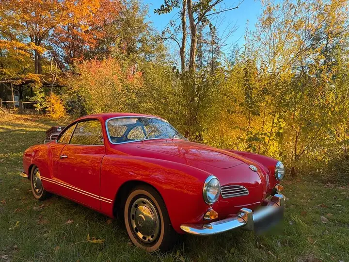 Volkswagen Karmann Ghia