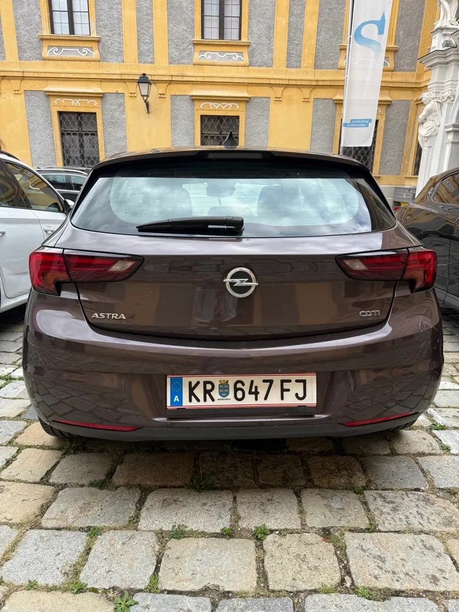 Opel Astra 2015 photo 3