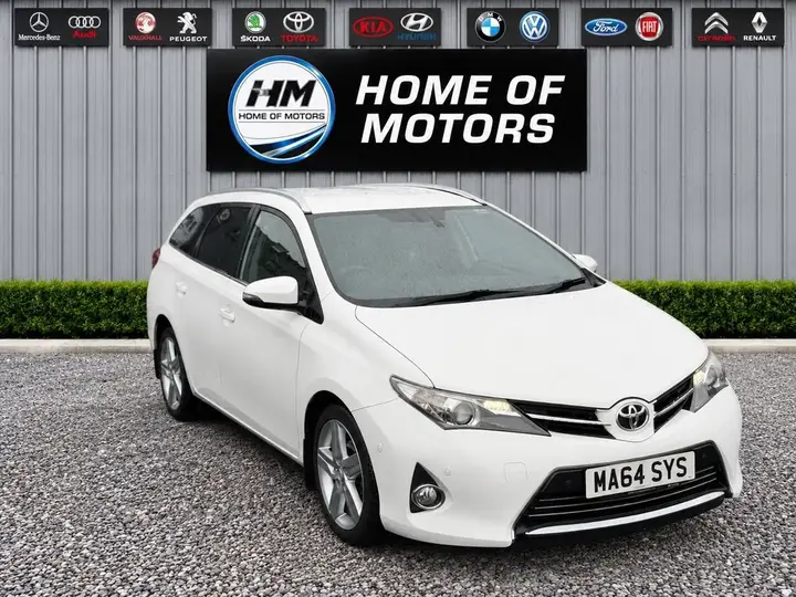 Toyota Auris 2014 photo 4