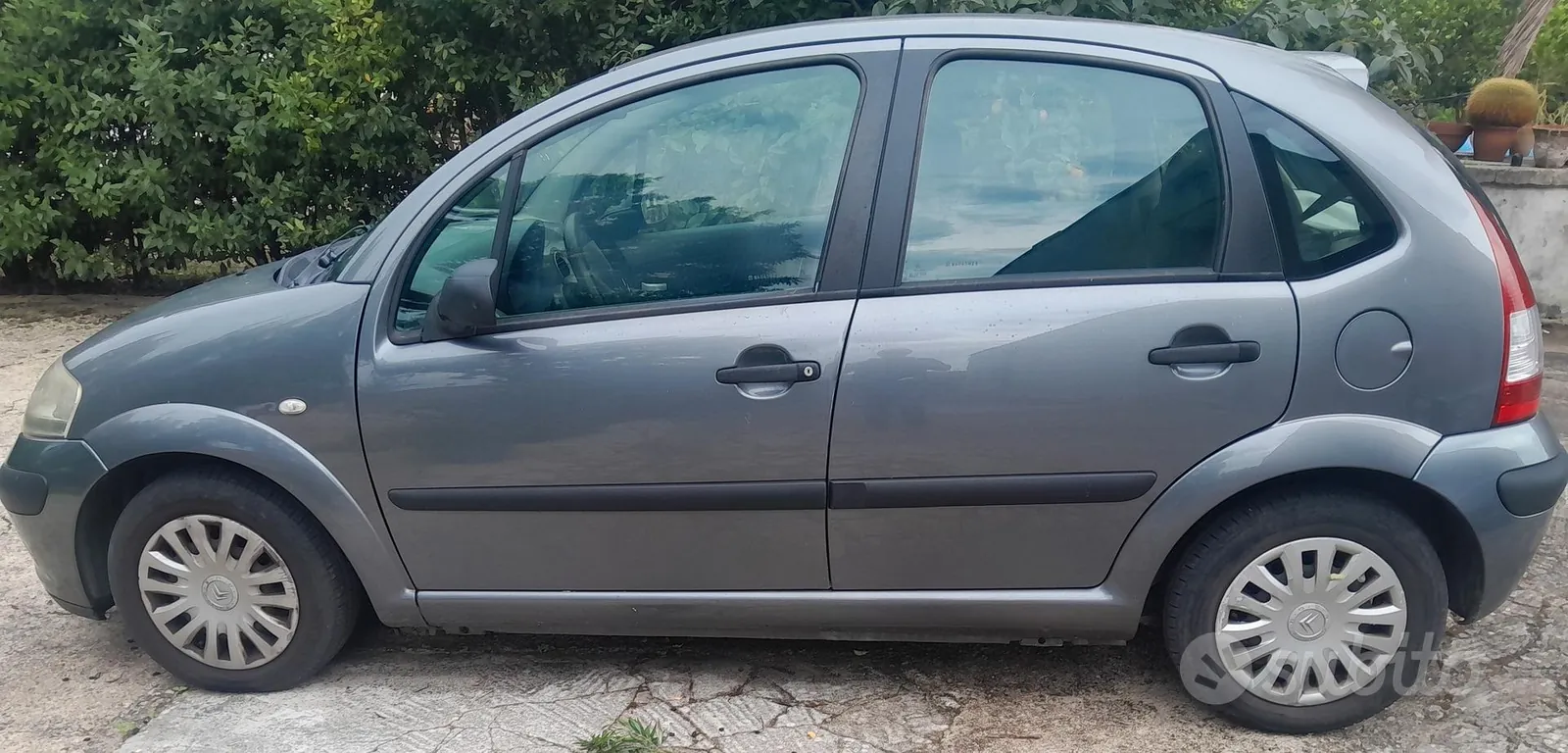Citroen C3 2009 photo 3