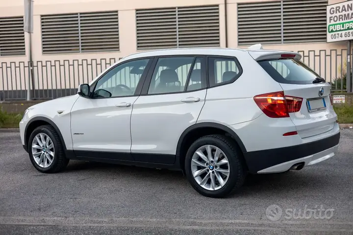 BMW X3 2013 photo 2