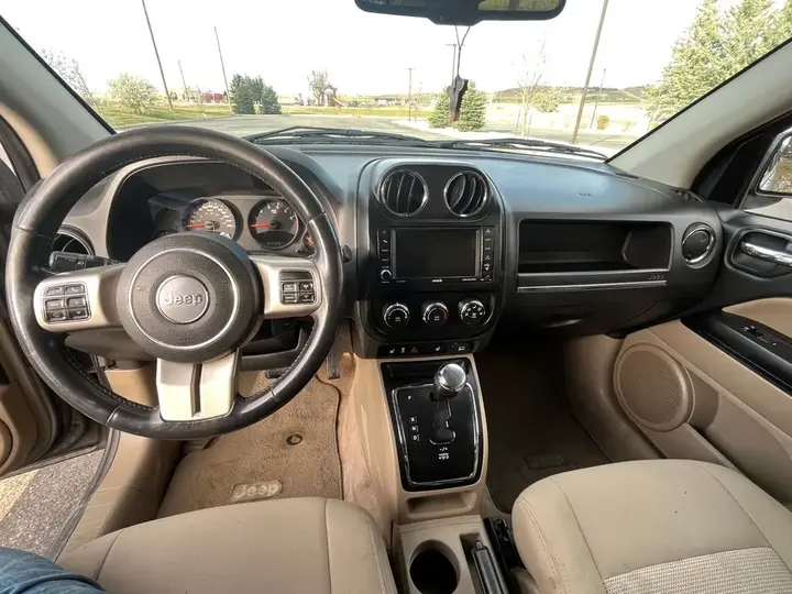 Jeep Compass 2013 photo 5