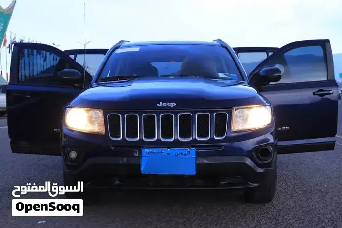Jeep Compass 2012 photo 4