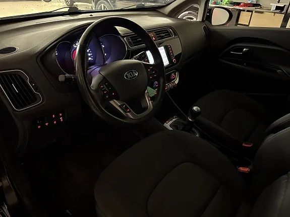 Kia Rio 2016 photo 5