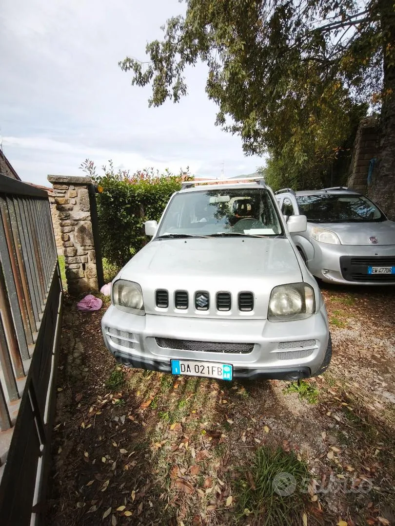 Suzuki Jimny 2006 photo 2