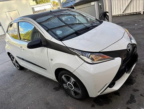 Toyota Aygo 2015 photo 2