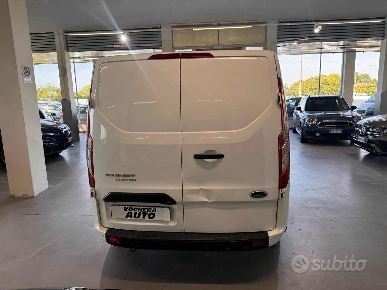 Ford Transit Custom 2023 photo 4
