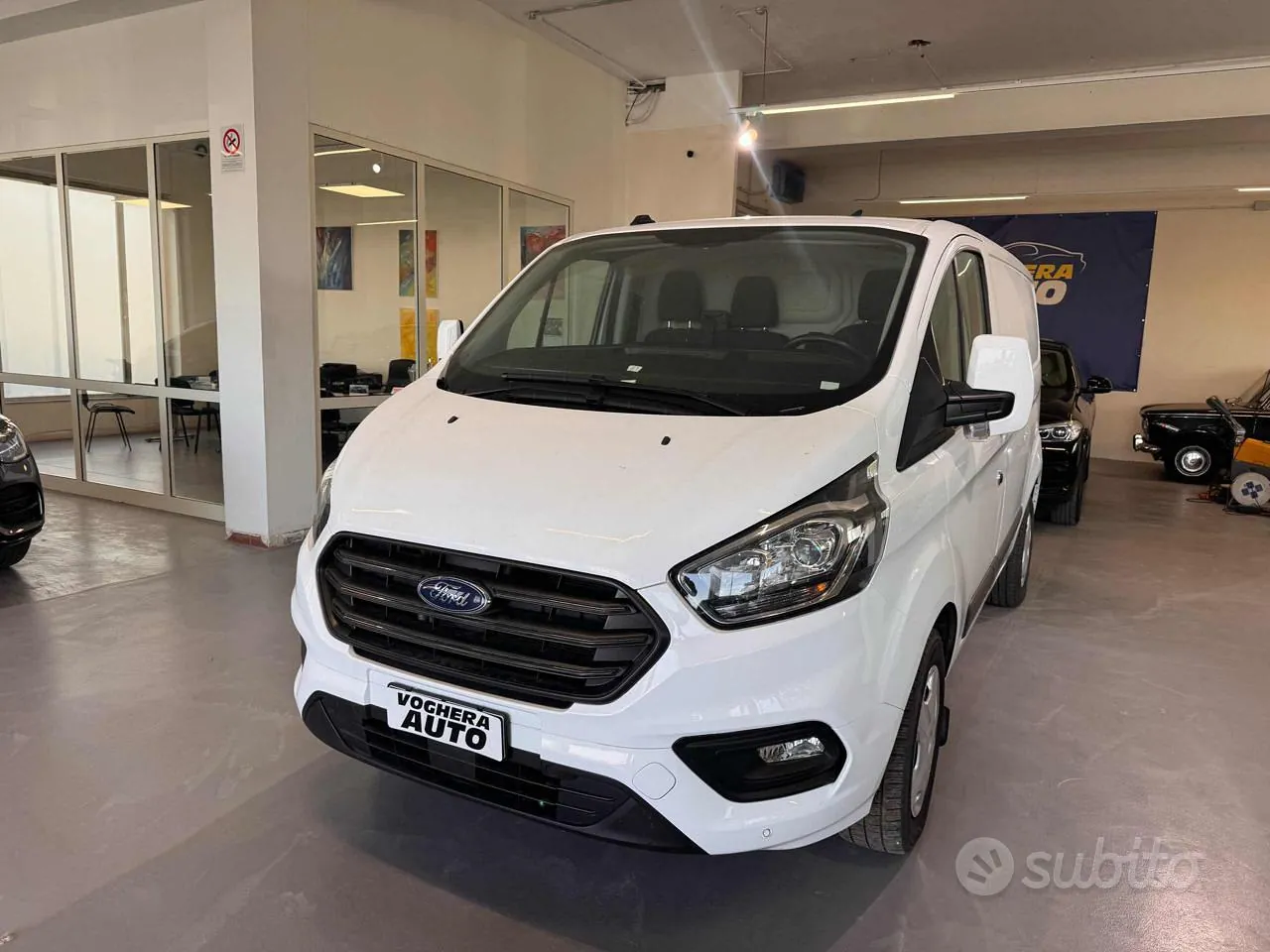 Ford Transit Custom 2023 photo 2
