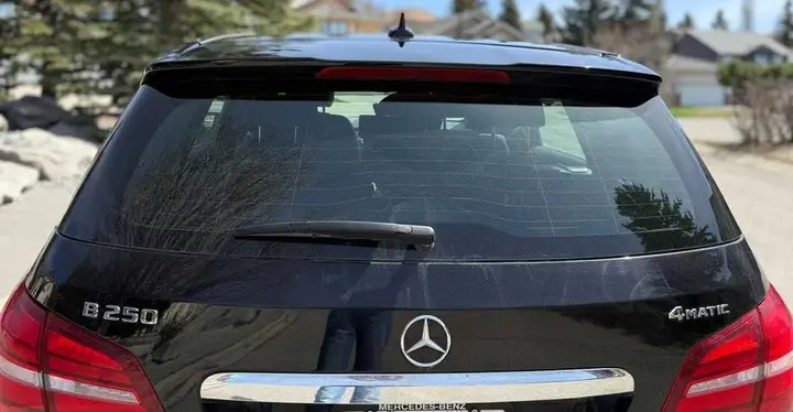 Mercedes-Benz B-Class 2018 photo 2