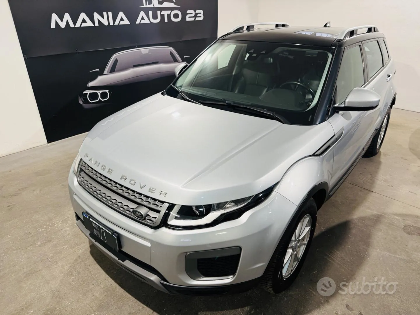 Land Rover Evoque 2018 photo 2