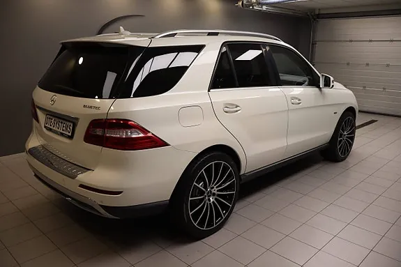 Mercedes-Benz Ml250 2012 photo 2