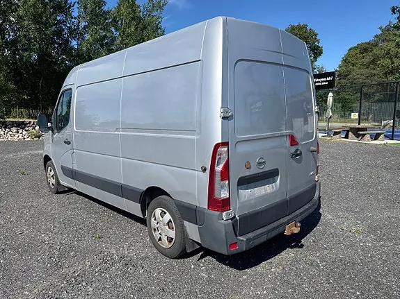 Nissan Nv400 2015 photo 3